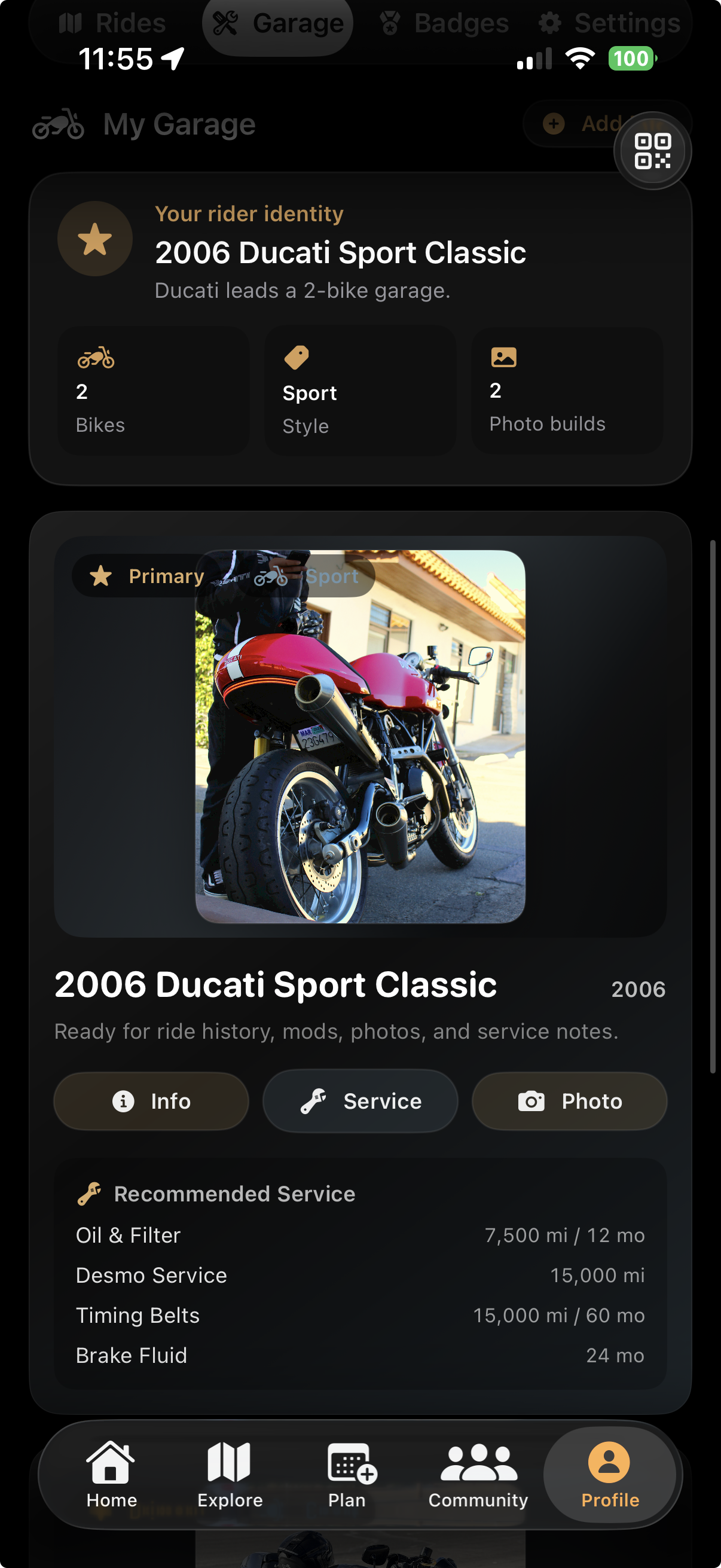 Rippin' Garage screen with rider identity, bike details, service actions, and maintenance reminders.